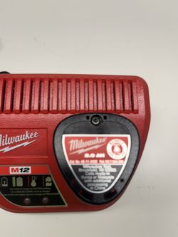 Milwaukee Charger And Battery 🔋