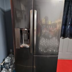 LG Refrigerator 