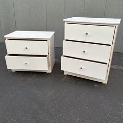 NEW BEAUTIFUL WHITE 2&3 DRAWER NIGHTSTAND WITH DIAMOND KNOBS✨ 
