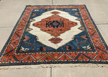 Semi Antique (1969) Hand Knotted Oriental Rug