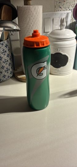 Gatorade Squeeze Water Bottle