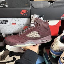 2023 Jordan Burgundy 5s size 10.5 USED But Clean