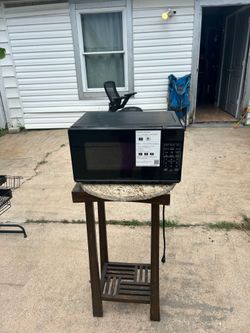 Small microwave $30