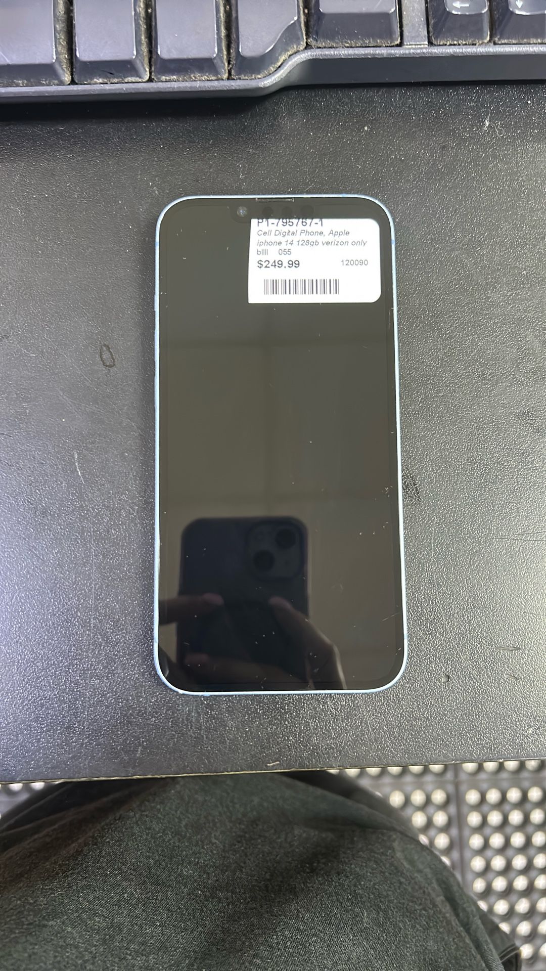 iPhone 14