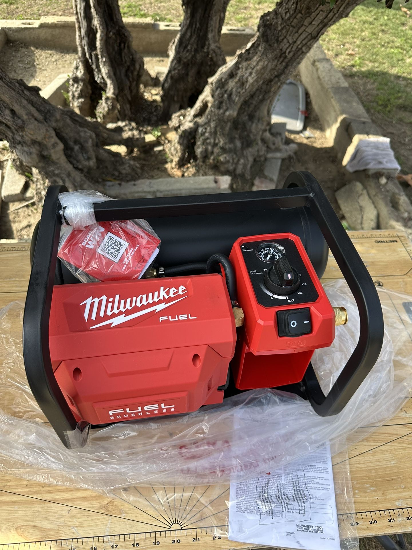 Milwaukee M18 Air Compressor