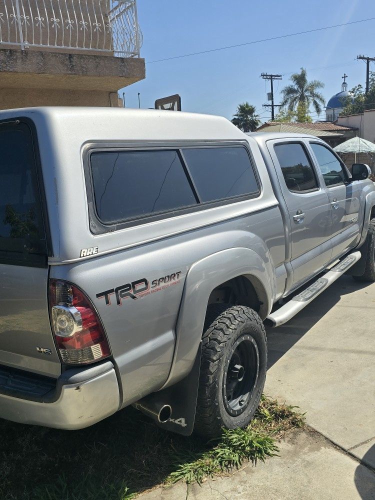 Toyota Tacoma Camper $850 6 F