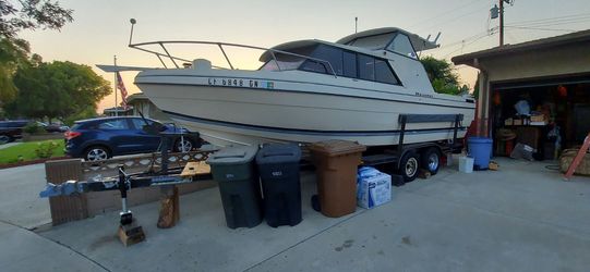 1979 bayliner Saratoga 2550