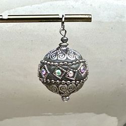 🖤 Beautiful new pendants, reworked from vintage necklaces, 12 different styles, see all photos