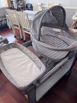 Almost New Pack and Play Crib: Experience the Versatility of the Graco Travel Dome Playard