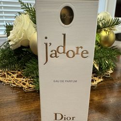 Dior J’adore Perfume