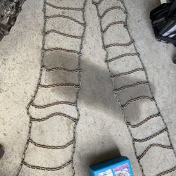 Tire Chains (Sizes In Picture)