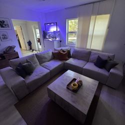 Beautiful Modern Couch Sectional