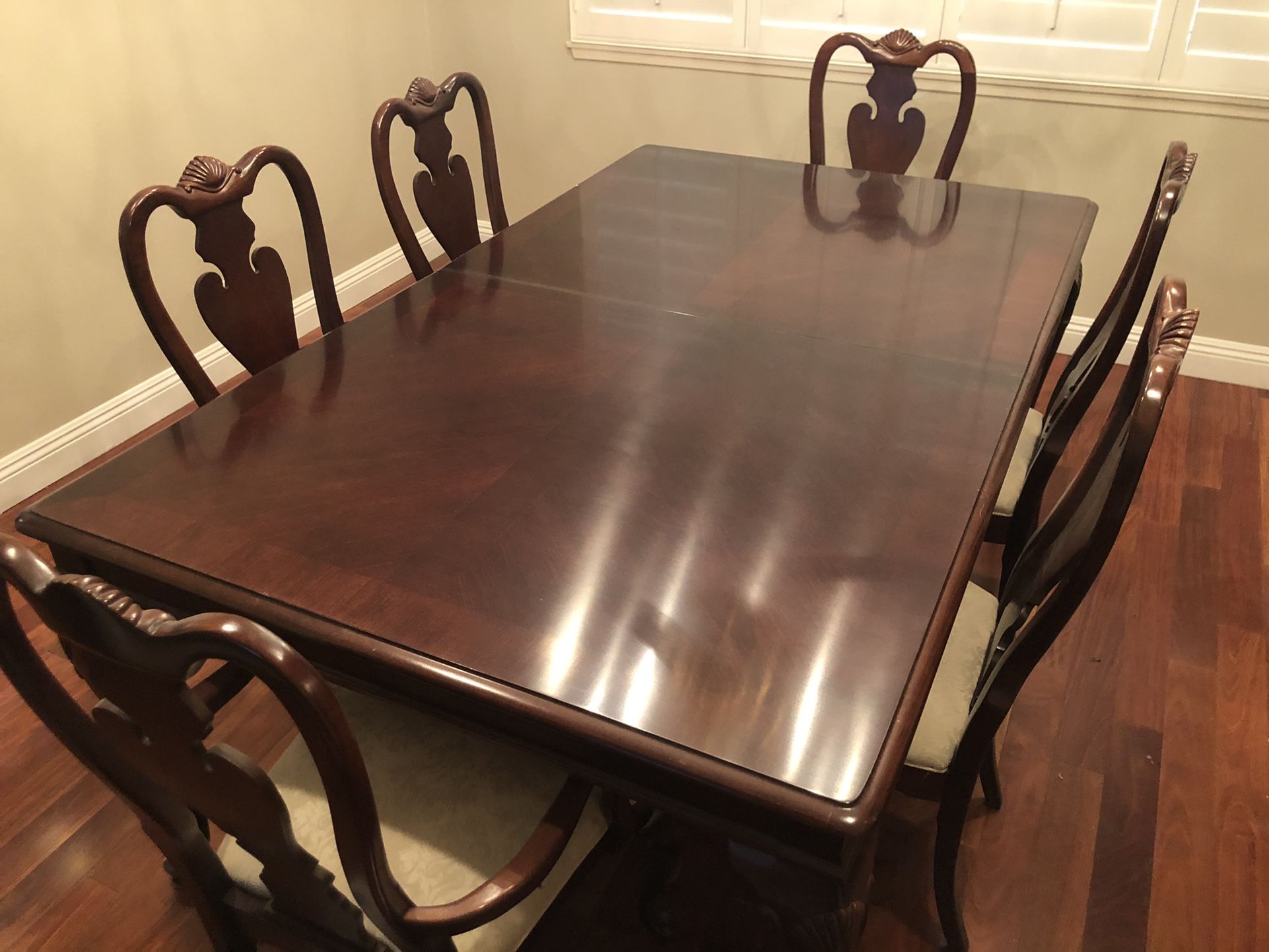 Hutch dining room table, chairs, and china cabinet