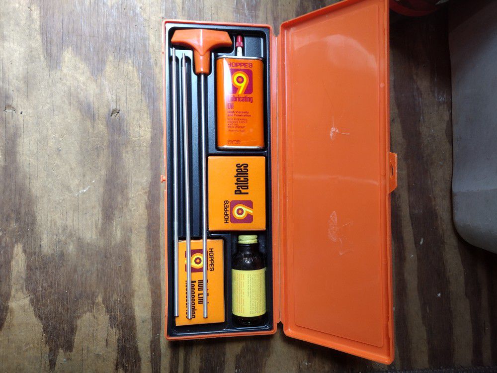 Hoppes 9 Vintage Gun Cleaning Kit Complete 1980