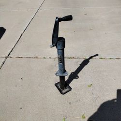2,000 Lb Turbo Jack For Boats RVs Trailers 