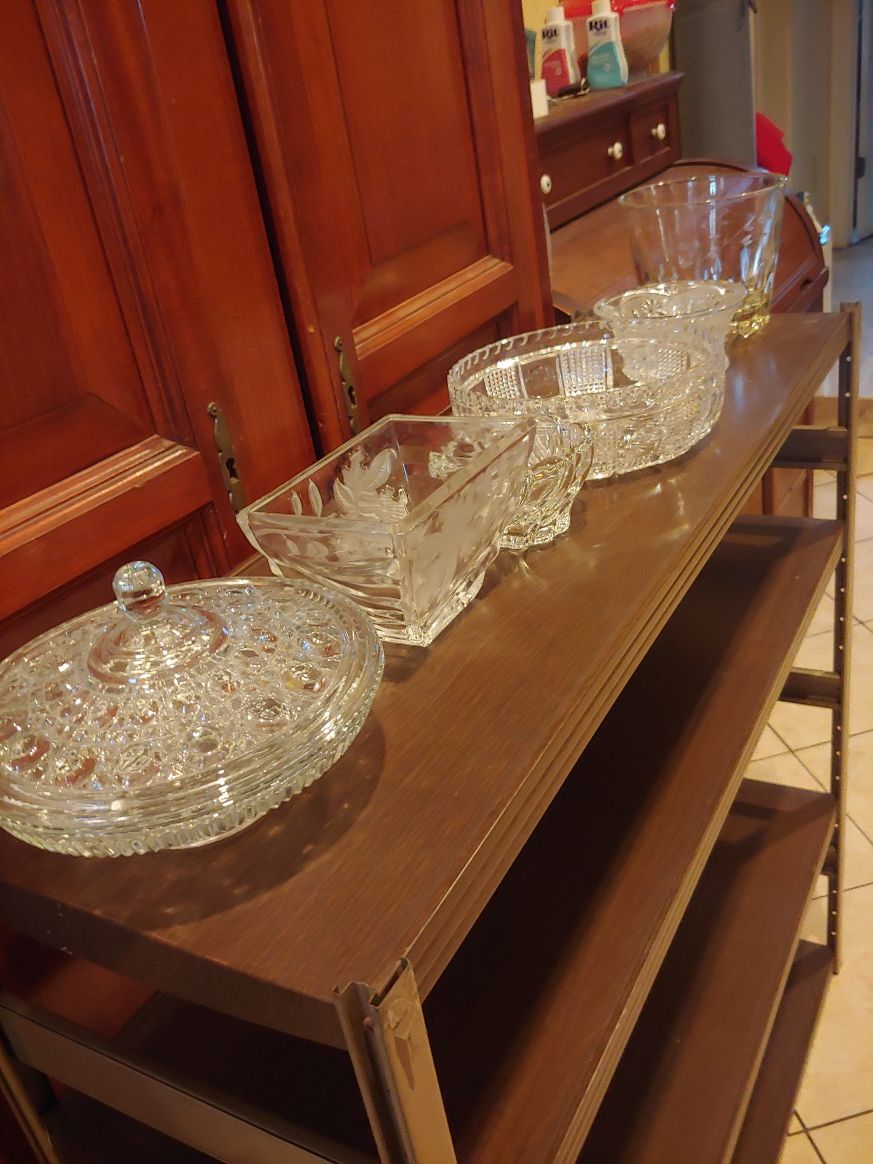 Home interior y otros lindas piezas de cristal todo a un precio