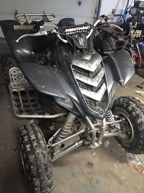 Yamaha raptor 660