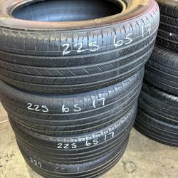 225/65r17 Michelin Tires In Good Shape