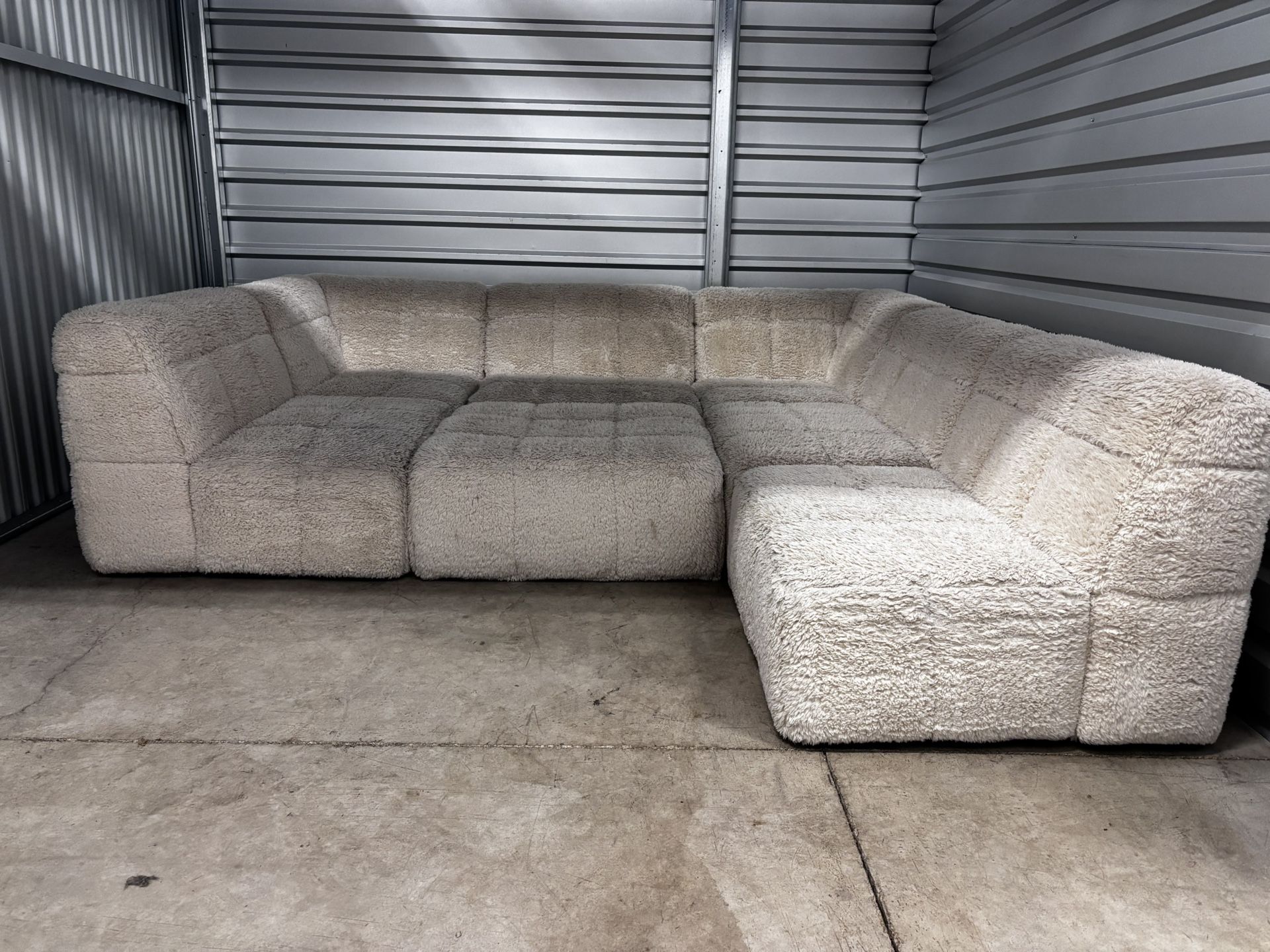 Modular sectional with two ottomans