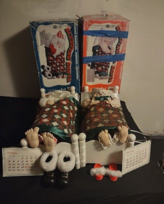 Collectible Mr And Mrs Claus In Original Boxes Sleeping Snoring Santa Will Not Separate