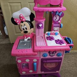 Minnie Mouse Play Kitchen 