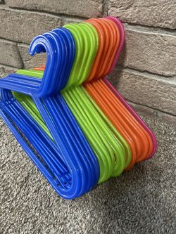 20 Kid Size Hangers