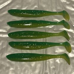 Green/Chartreuse-Glitter Paddle Tail Swimbait