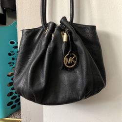 Michael Kors Tote