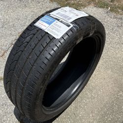 245/45ZR/20 Pirelli Tire