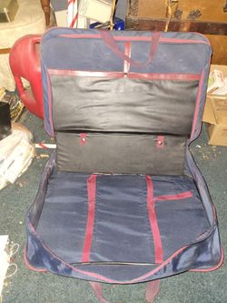 Vintage 1980s luggage bag