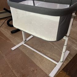 Bedside Baby Bassinet 