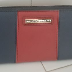 Tommy Hilfiger Wallet