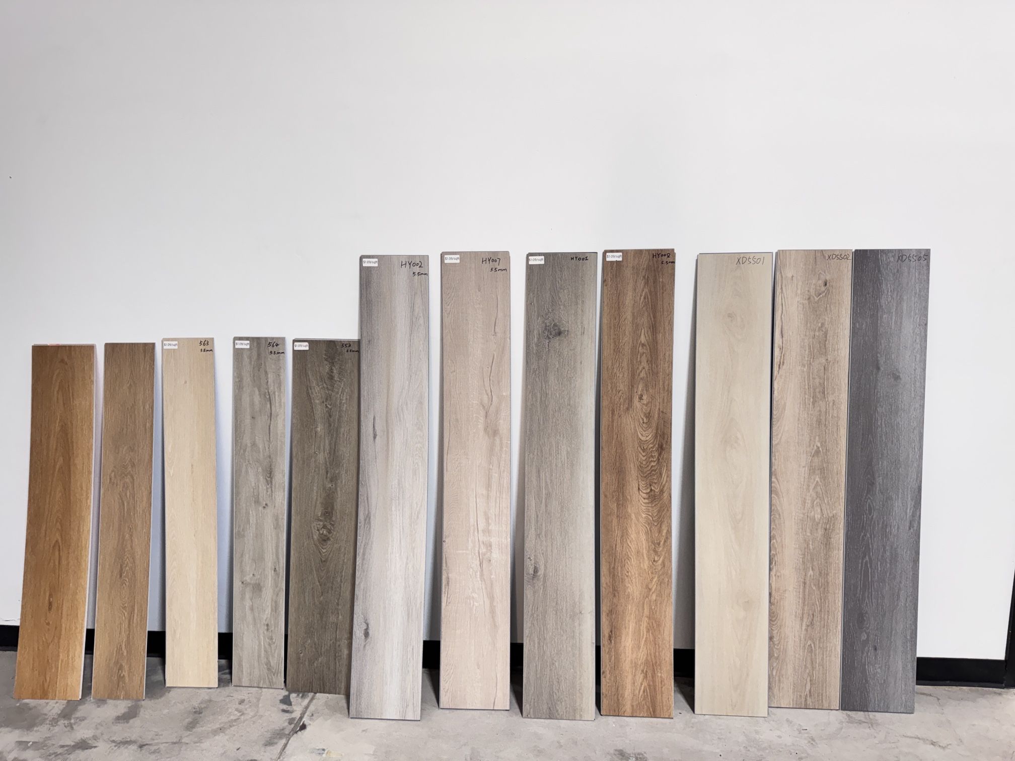 π₯5.5mm SPC Flooring β Waterproof, Only $1.09/sqft!