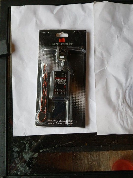 Spectrum ( AR9030T ) Rc Receiver