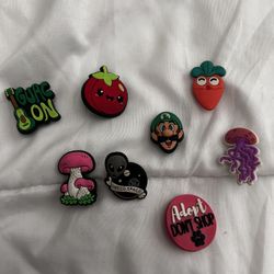Croc Pins