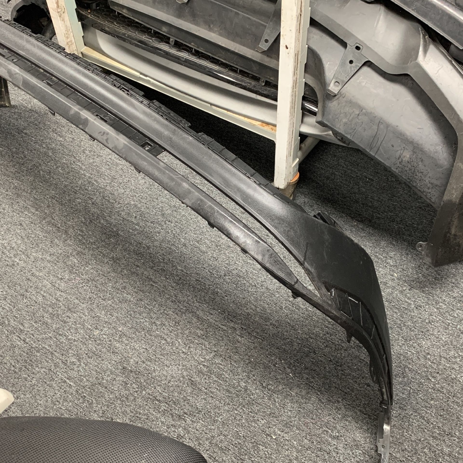 2021 2022 Hyundai Santa Fe Rear Bumper Lower Valance OEM 86612-S2500 W/o Hybrid