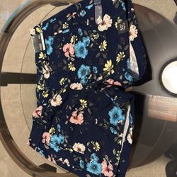 Women’s Shorts Size 4