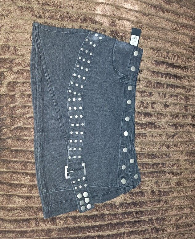 Large Mini Skirt