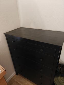 IKEA Hemnes dresser - 5 drawer