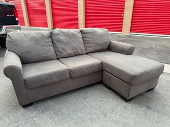 Sectional couch