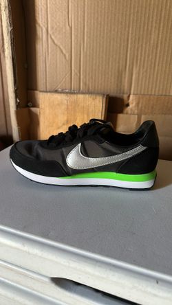 Toddler's Nike Waffle Trainer 2 Black/White-Sail