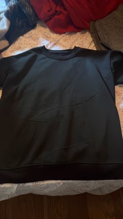 Black pullover sweater