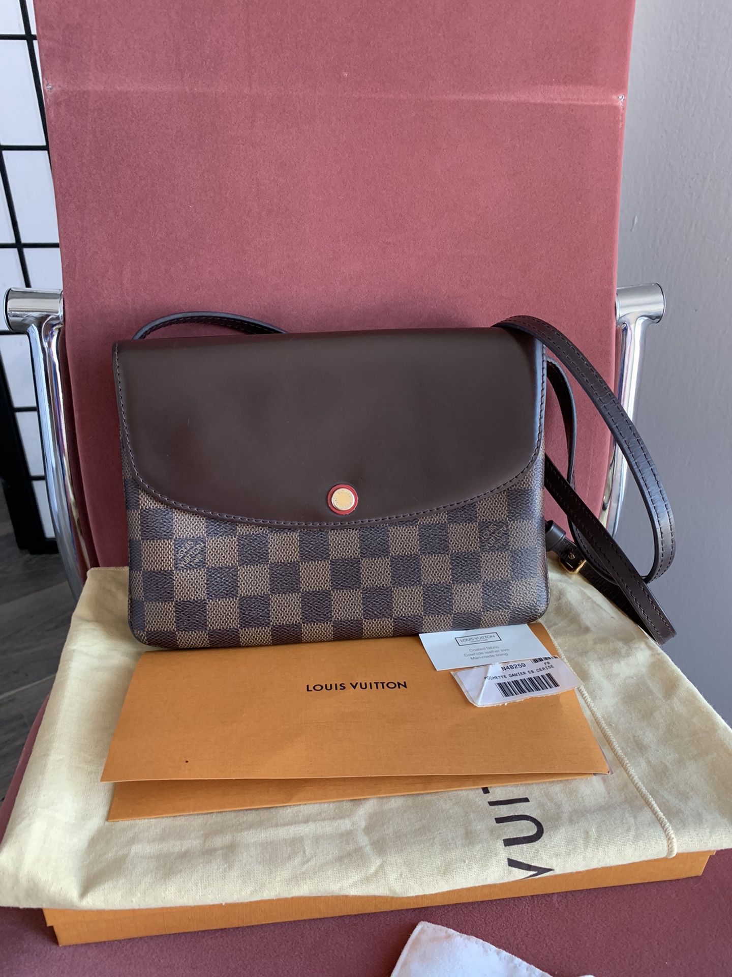Authentic Louis Vuitton twinset damier crossbody bag
