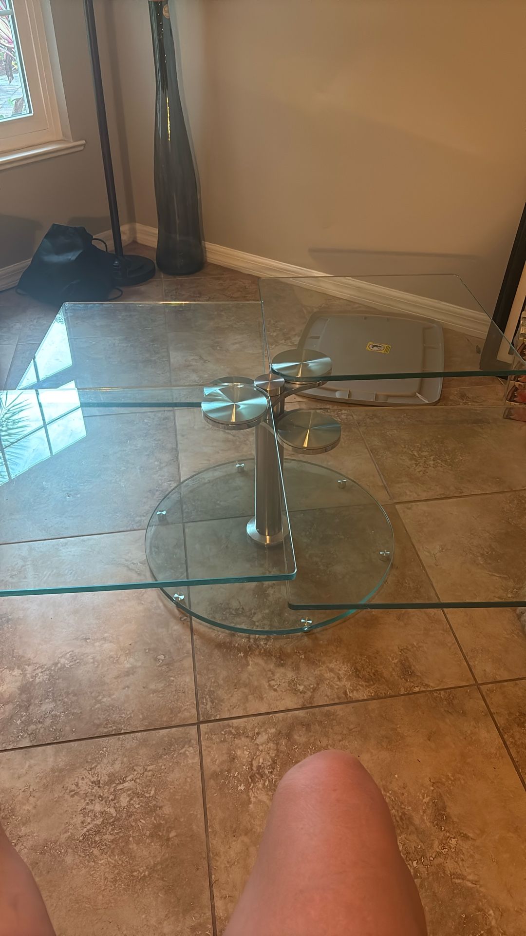 Glass Cocktail Table 
