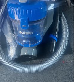 Small vacuum