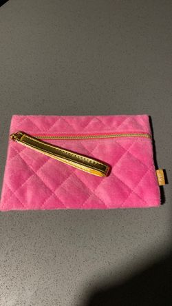 Ipsy makeup pouch