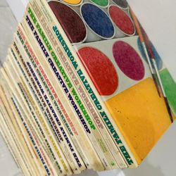 📚 The Family Creative Workshop – Full Vintage Set – 1970s Craft Encyclopedia (24 Volumes)