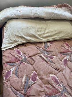 2 Beautiful Twin Bedspreads