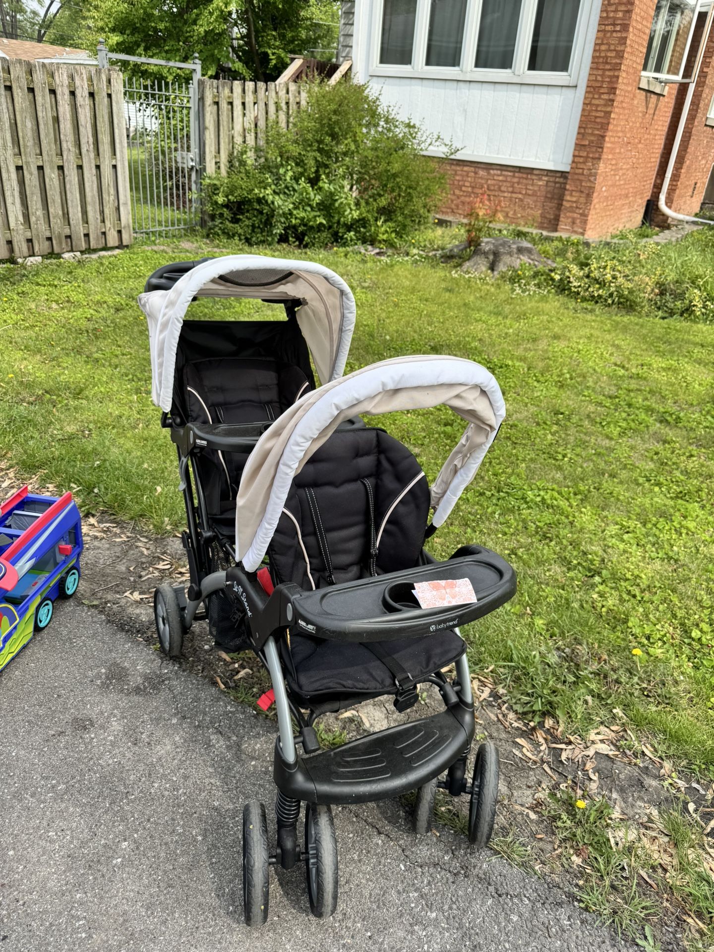 Double Stroller 80$