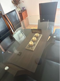 Dinning set (firm price)